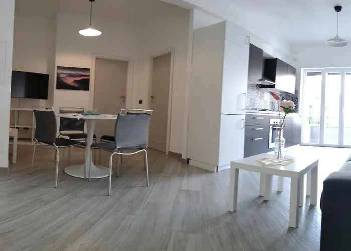 Your Perfect Host In Apartamento *