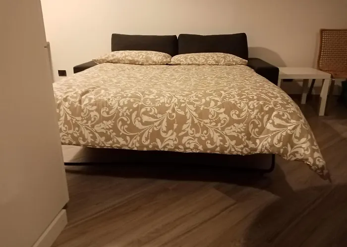 Your Perfect Host In Apartamento Roma